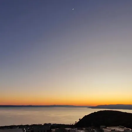 Sunset マカルスカ